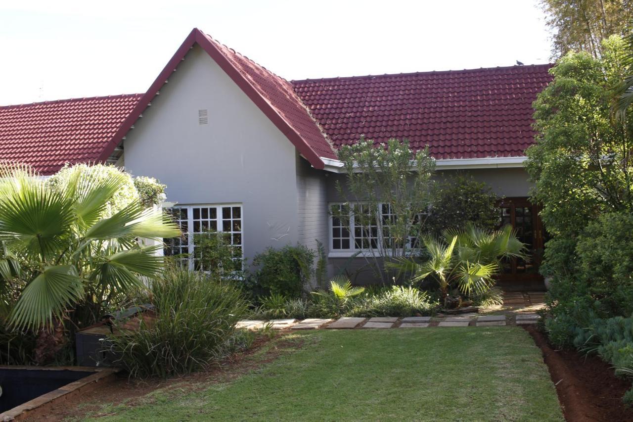 Villa De La Rosa Klerksdorp Luaran gambar