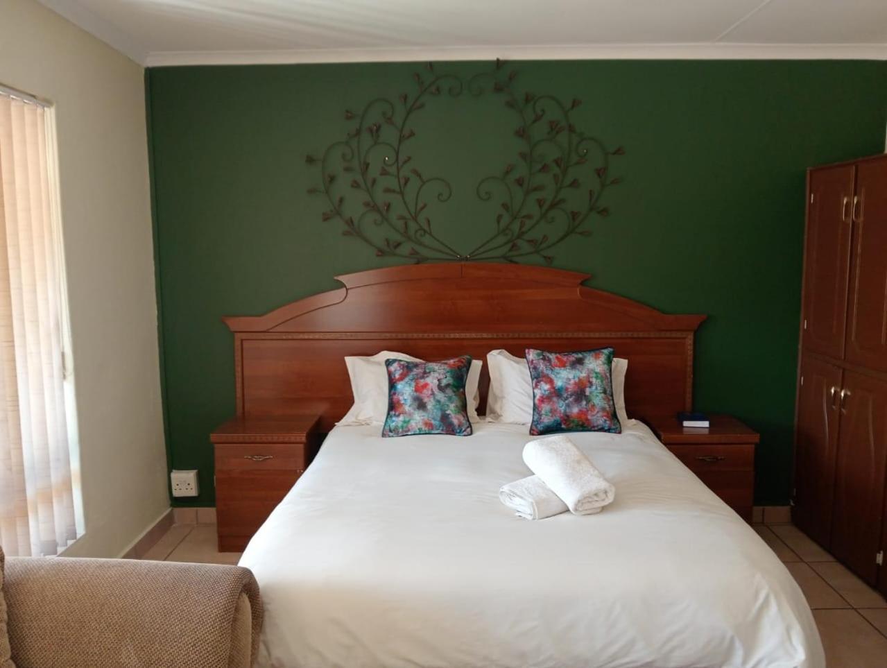 Villa De La Rosa Klerksdorp Luaran gambar