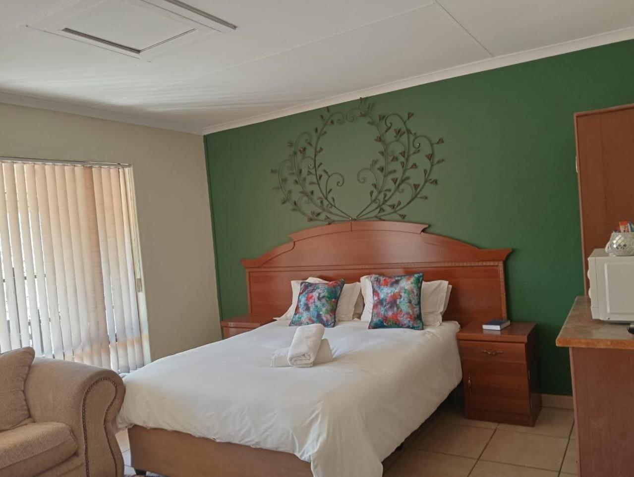 Villa De La Rosa Klerksdorp Luaran gambar