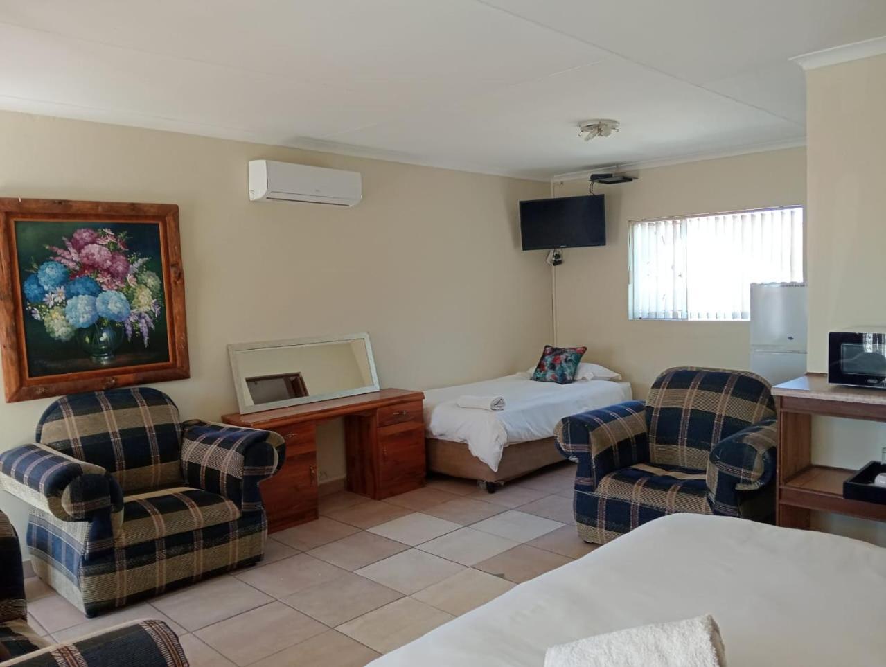 Villa De La Rosa Klerksdorp Luaran gambar