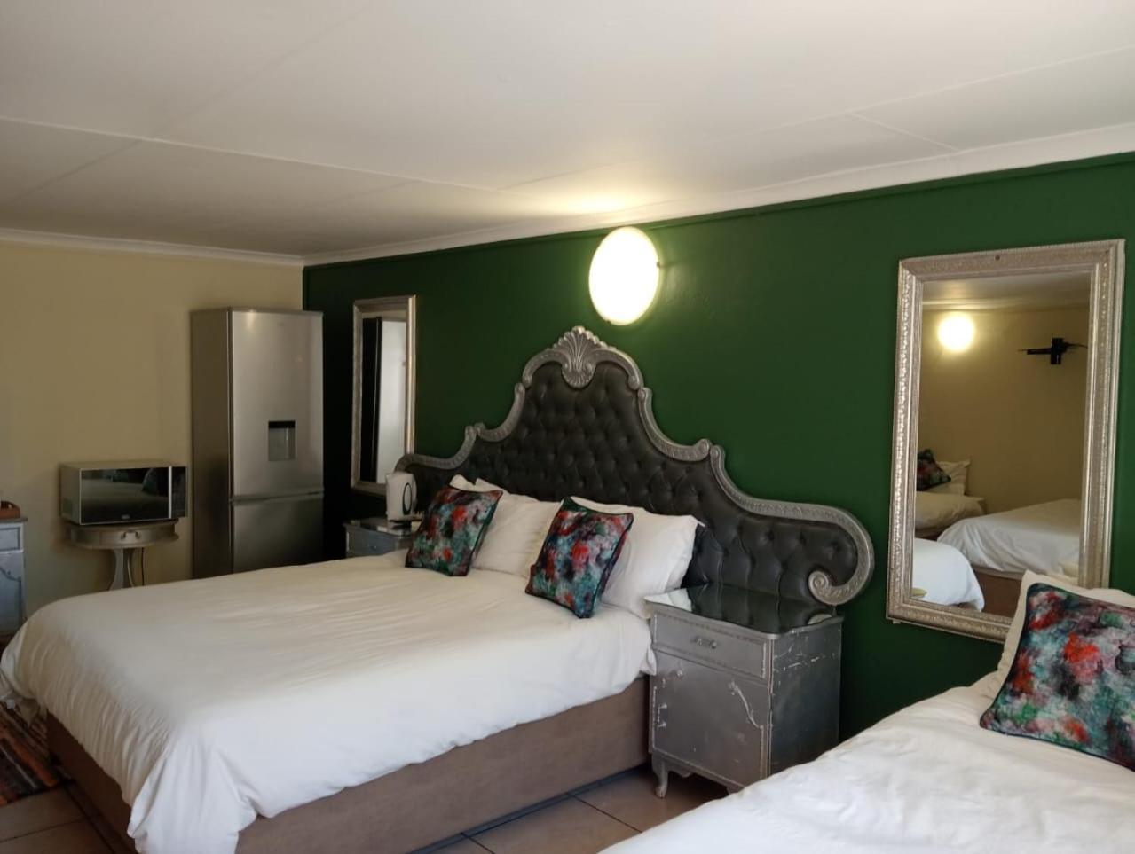 Villa De La Rosa Klerksdorp Luaran gambar