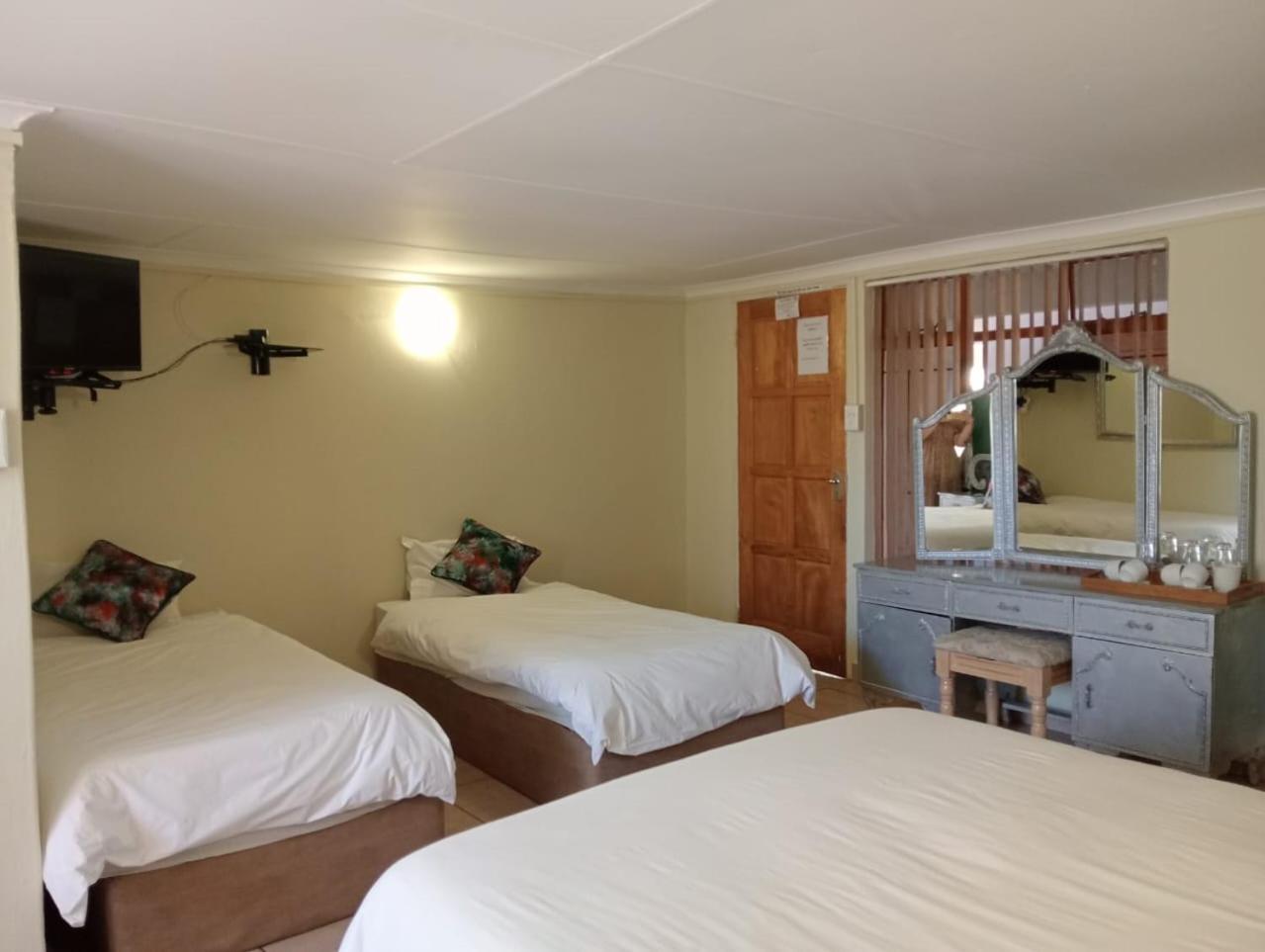 Villa De La Rosa Klerksdorp Luaran gambar